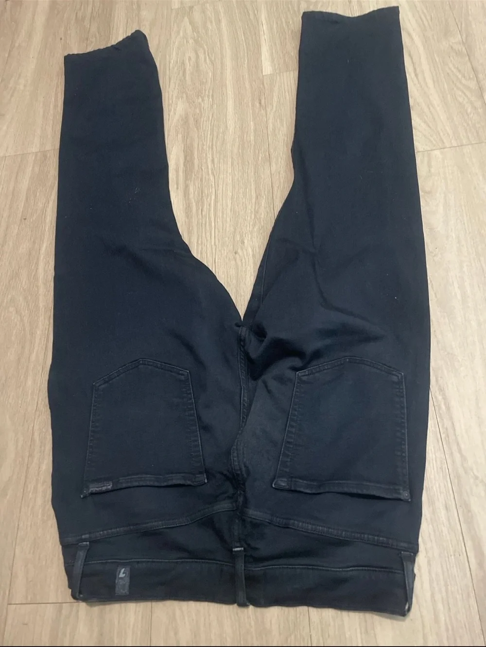 7 For All Mankind Women's Straight-Leg Jeans in Dark Navy - Picture 3 of 3